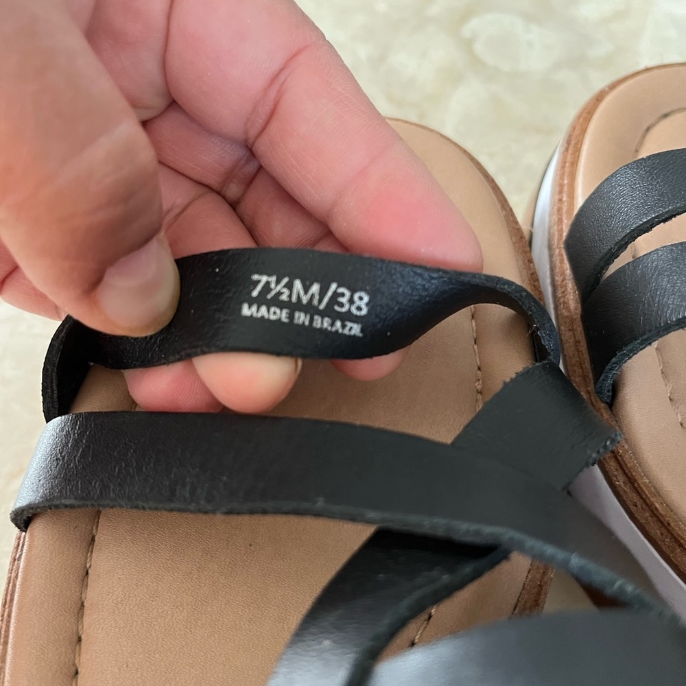 Lucky Brand Black‎ Platform Sandals with Leather Straps - Picture 9 of 9